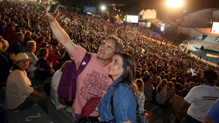 Todavía quedan entradas para el Acto Central y la segunda noche. Foto: MDZ