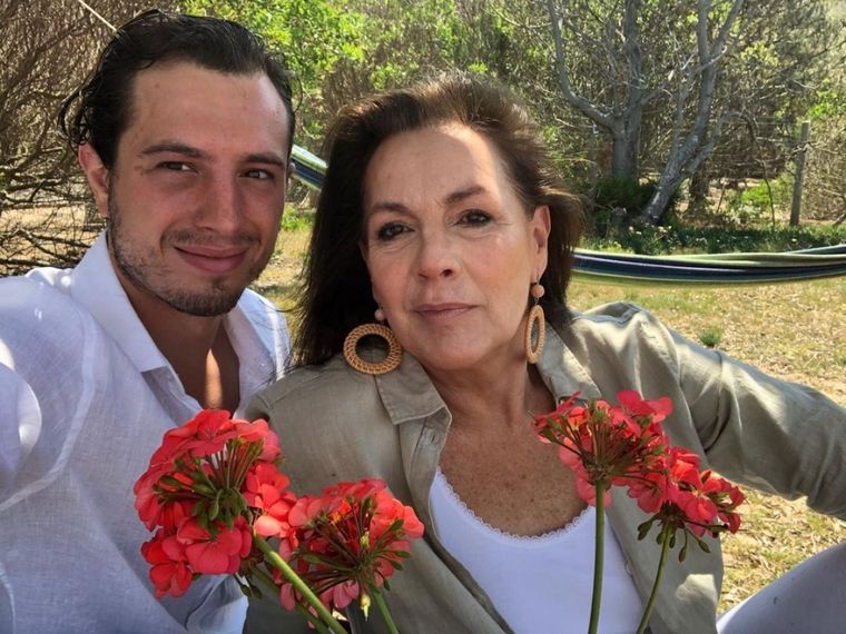 Adriano Sessa y Mónica Gonzaga