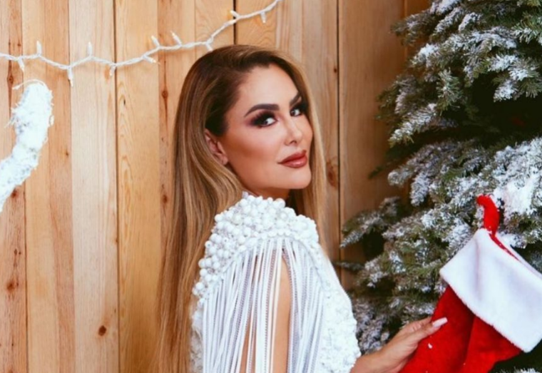 Ninel Conde está lista para celebrar la Navidad