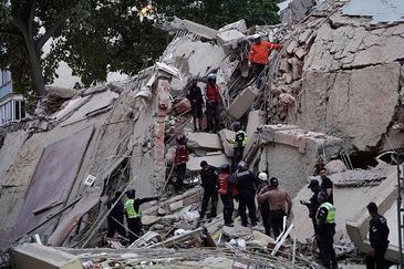Las impactantes imágenes de los graves daños causados en Caracas por los potentes terremotos