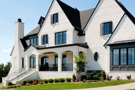 Es mejor un exterior con colores que ayuden a mostrar la propiedad. Foto: Pexels.com