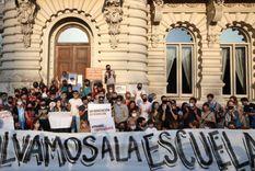 padres organizados se movilizan y denuncian que un millon y medio de chicos quedaron fuera del sistema educativo padres organizados se movilizan y denuncian que un millon y medio de chicos quedaron fuera del sistema educativo