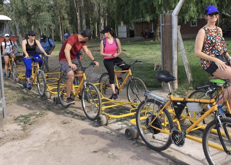 Emprendedores mendocinos y una opción distinta para un día en familia o de amigos. Foto: Asociación Ferrotour Trasandino Mendoza