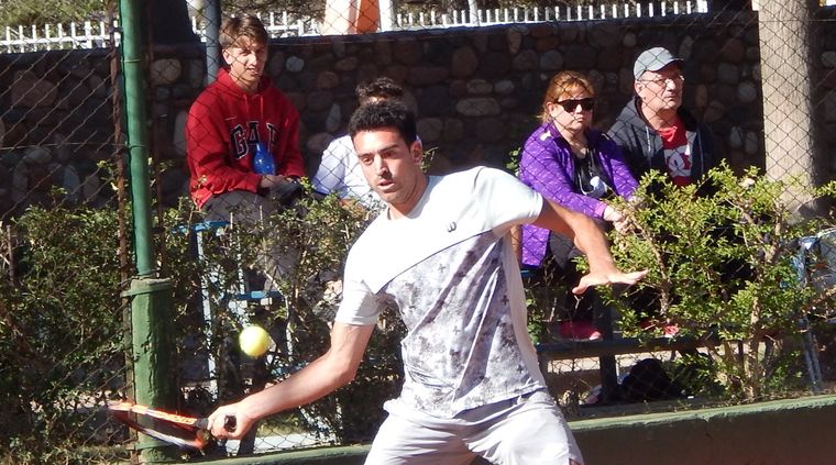 Scattareggia superó a Kosche en cuartos y ahora buscará la final ante Groppo. Foto: Juan Borsani/MDZ