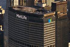 La aseguradora MetLife se va del país.