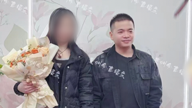Wang con su exesposa en una foto tomada poco después de su boda.