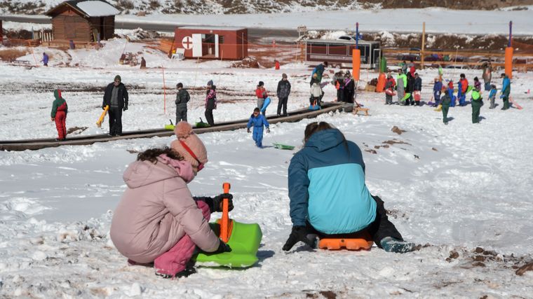 En Los Puquios está habilitada la pista para trineos. En Los Puquios está habilitada la pista para trineos.