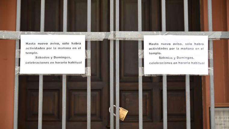 Actualmente no se puede ingresar a la Basílica de San Francisco por la tarde. Actualmente no se puede ingresar a la Basílica de San Francisco por la tarde.