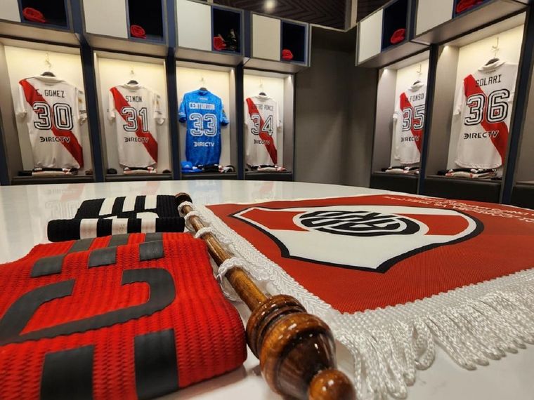 River juega en el remozado Monumental. Foto: @RiverPlate