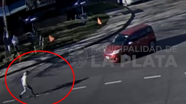 El instante previo al desquiciado ataque