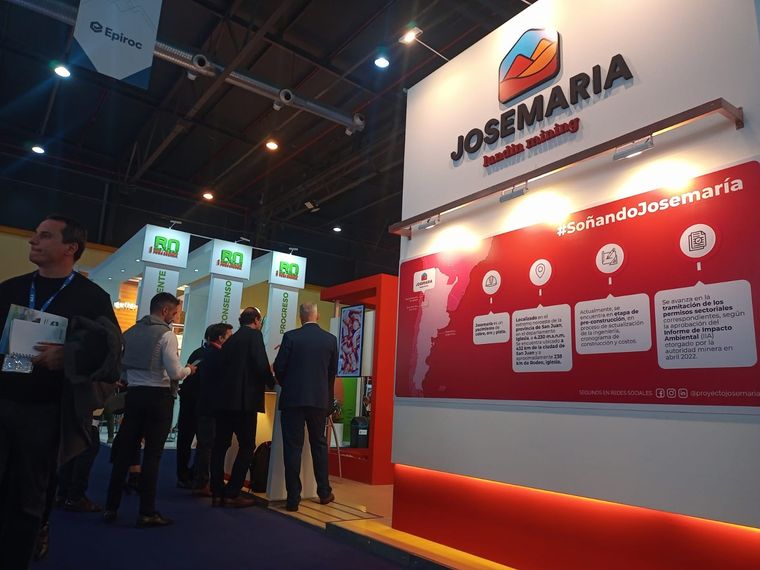 Los stands de las provincias mineras recibieron numerosas consultas de los visitantes.