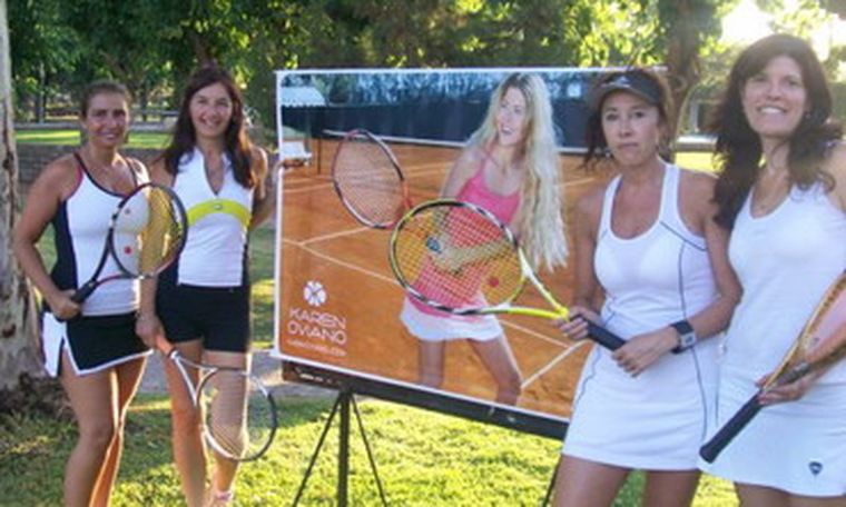 Finalistas de la Copa Karen Oviano: Marcela Lemos, Marisol Bianchotti, Mariana Palazzorossi y Mely González, las cuatro jugadoras del Andino Tenis Club. Foto: Gentileza