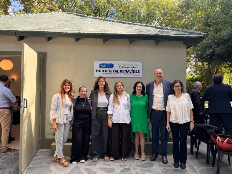 Fundación Compromiso estuvo presente en la inauguración del Hub Digital Benavídez. Foto: María Eliaschev.