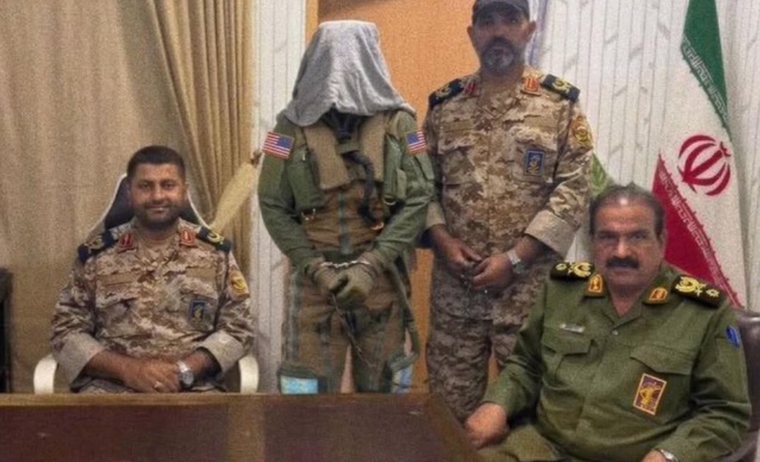 Irán asegura haber secuestrado a un piloto derribado de Estados Unidos.
