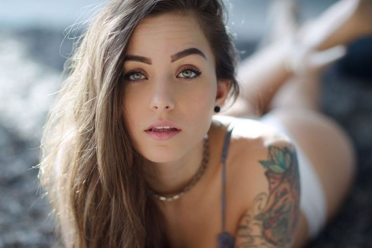 Melanie Pavola muestra su escultural y entallada figura en lencería. Foto: Melanie Pavola / Instagram