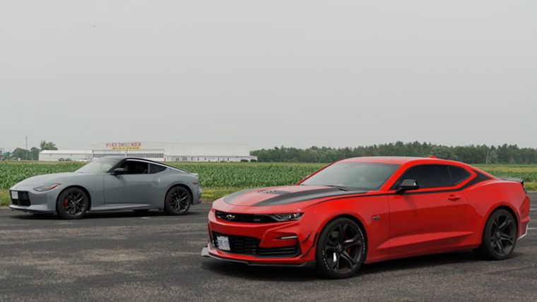 Toyota vs Chevrolet Foto: SamCarsLegion