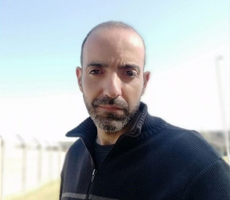 El oficial mayor de la Policía de la Ciudad Fernando Oscar Méndez Bautista (42) perdió la vida, pero alcanzó a matar a uno de sus atacantes