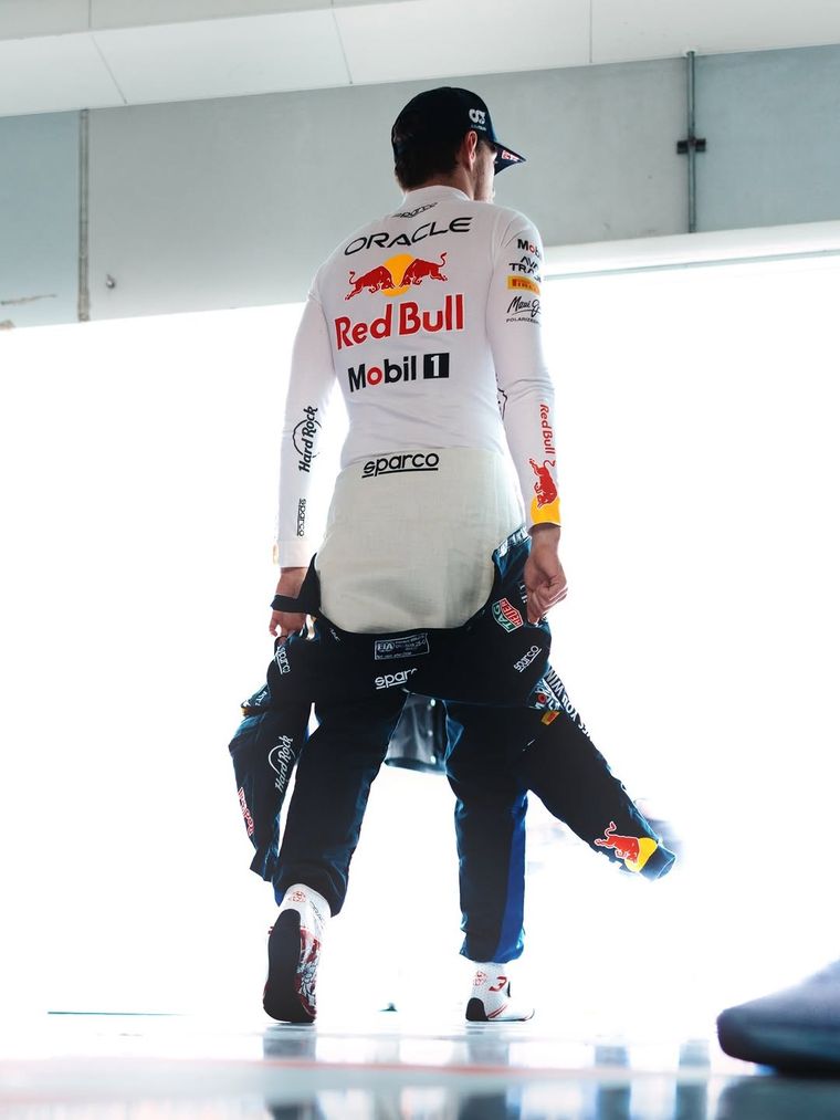 La chance de que Max Verstappen abandone la Fórmula 1 aparece cada vez más concreta. La chance de que Max Verstappen abandone la Fórmula 1 aparece cada vez más concreta.