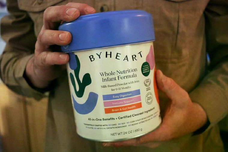 ByHeart, la fórmula en polvo vinculada al brote de botulismo infantil en Estados Unidos.