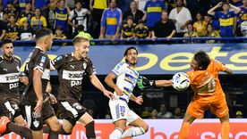 Boca no pudo romper el cero ante Platense en la Bombonera.