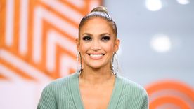 En una reciente entrevista, Jennifer Lopez reveló como volvieron a encender la llama su amor con Ben Affleck.