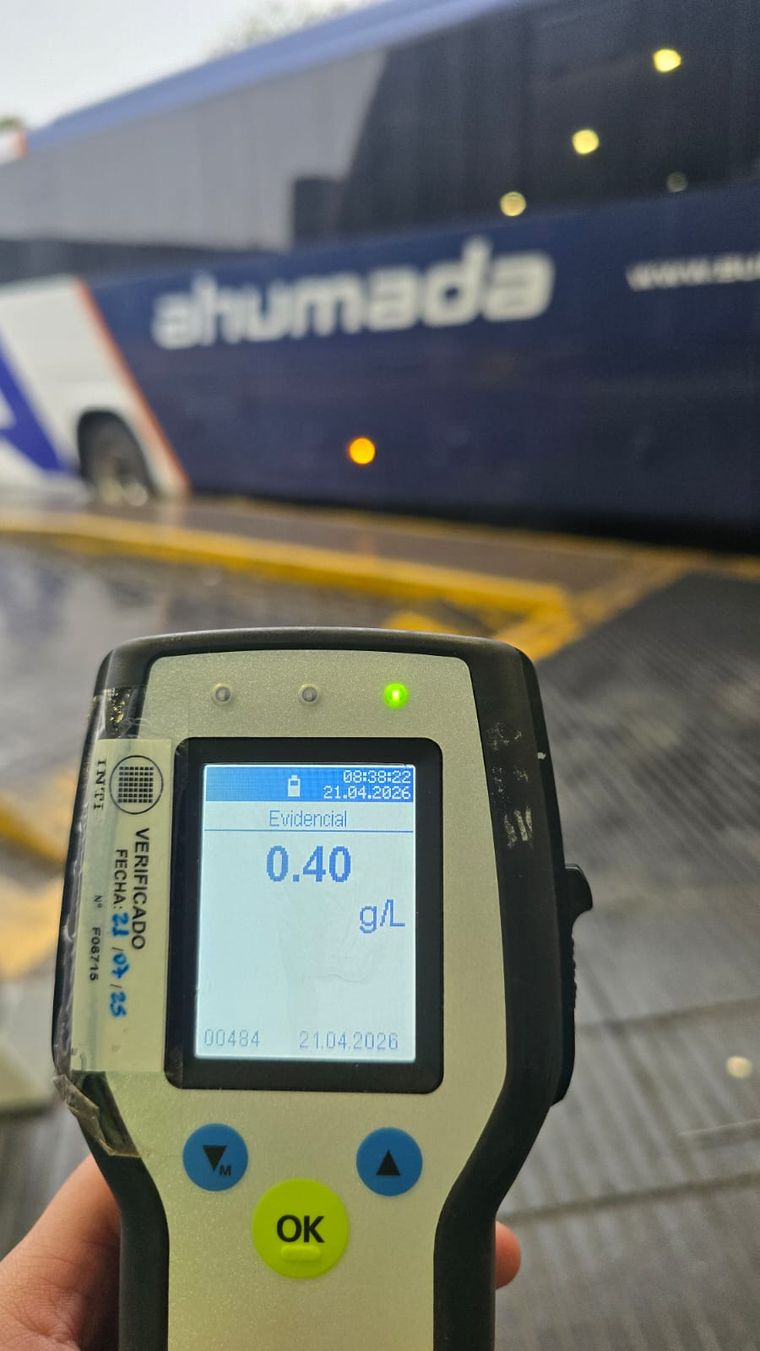 La CNRT detectó alcoholemia positiva en un chofer antes de salir a Chile. Fue apartado y otro conductor tomó el servicio sin demoras. La CNRT detectó alcoholemia positiva en un chofer antes de salir a Chile. Fue apartado y otro conductor tomó el servicio sin demoras.