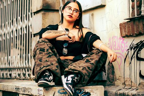 Ya no alcanza con que la ropa sea linda”, sino que tiene que representarte. Foto: Pexels Ya no alcanza con que la ropa sea linda”, sino que tiene que representarte. Foto: Pexels