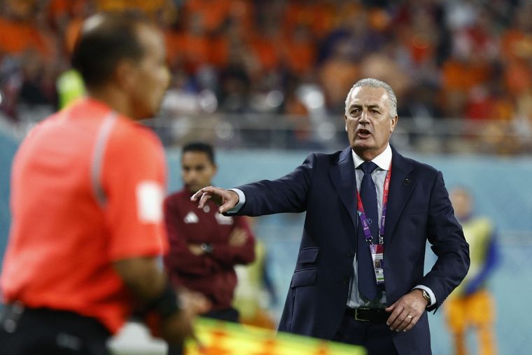 Alfaro reveló que Enner Valencia jugó infiltrado contra Países Bajos. Foto: EFE