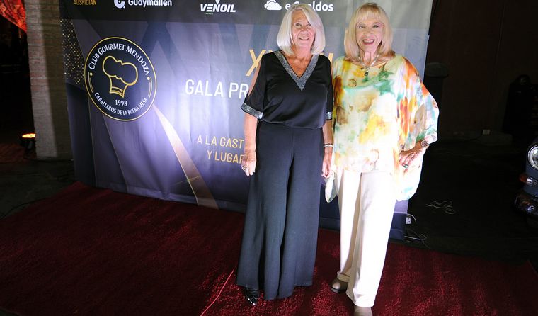 Miriam de Ripa junto a Lila Levinson. Miriam de Ripa junto a Lila Levinson.