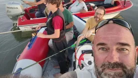 Buscan a cinco pescadores desaparecidos en el Río de La Plata. Foto: redes sociales. Buscan a cinco pescadores desaparecidos en el Río de La Plata. Foto: redes sociales.