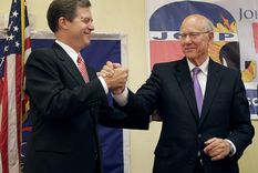 los republicanos vencen al tea party en primarias