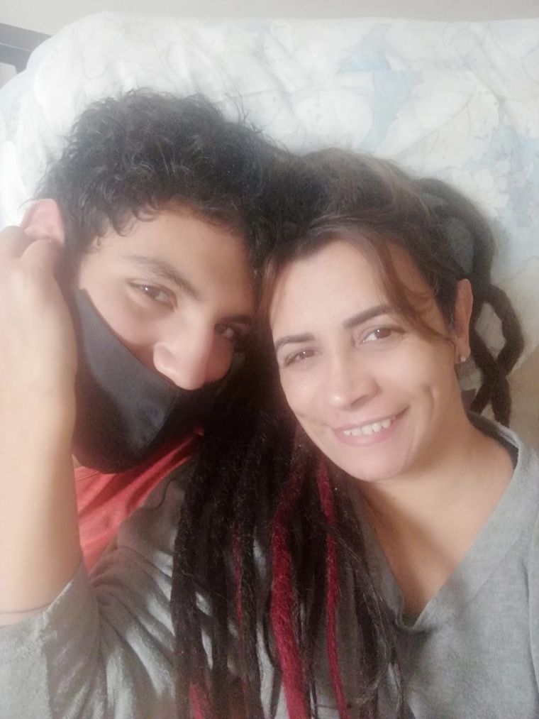 Alan tuvo Covid en junio y desde ese momento sufre grave secuelas neurológicas