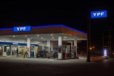 Estaciones de servicio vs. inseguridad: cómo afectará el nuevo precio nocturno de YPF