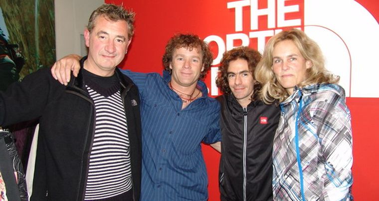 Anfitriones e invitados especiales: Juan Sarobe, Damián Benegas, Fernando Grajales y Carla Gil. Foto: MDZ