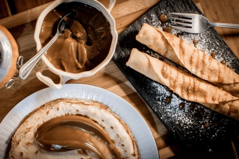 Probá hacer esta versión del panqueque con dulce de leche. Foto: Shutterstock