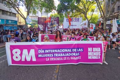 MDZol | Este día Internacional de la mujer, que ya lleva más de 115 años, refleja una tarea continua que atraviesa distintas realidades políticas, sociales y económicas.  Foto: Santiago Tagua / MDZ