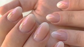 La uñas baby boomer conquistan a la Generación Z