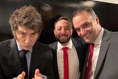 El Presidente llegará acompañado por Agustín Laje y el gordo Dan, entre otros referentes libertarios. El Presidente llegará acompañado por Agustín Laje y el gordo Dan, entre otros referentes libertarios.