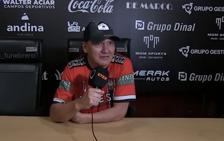 El Gato Leeb jugó con Bochini en Independiente y hasta llegó a entrenar con Maradona en Chacarita. Foto: captura de TV.&nbsp;