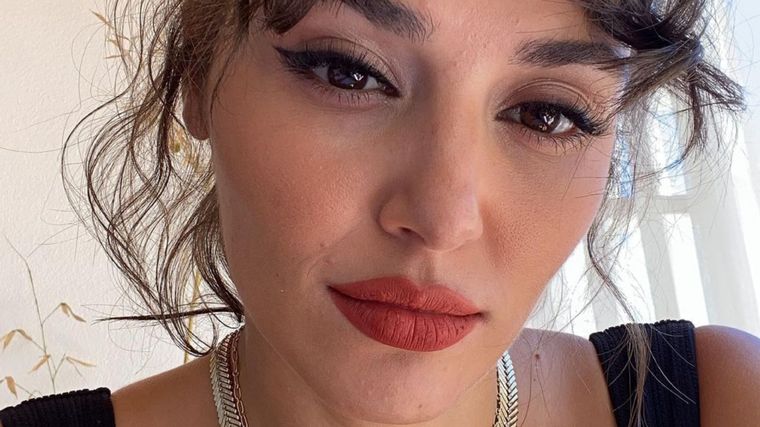 Hande Erçel Conquistadora Foto: @handemiyy