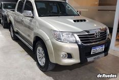 el usado del dia: impecable toyota hilux srv modelo 2013