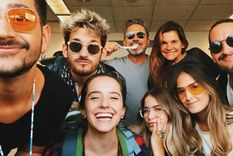 La familia Montaner se prepara para la Navidad El cantante compartió imágenes junto a su esposa