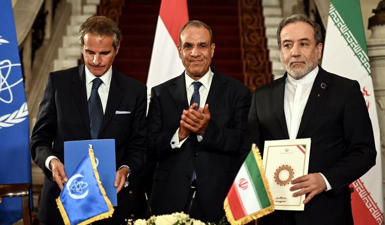 Irán llegó a un acuerdo de cooperación con el OIEA. Foto Dpa