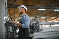 El pleno empleo que se dibuja con una hora de trabajo por semana no es pleno empleo.