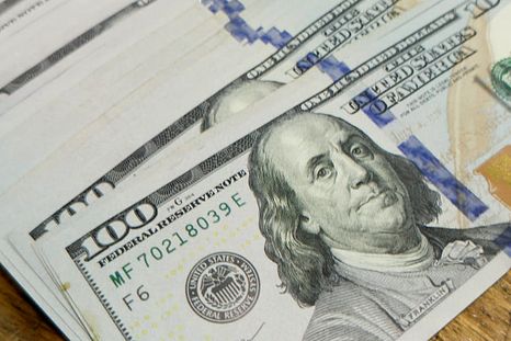 La salida del cepo cambiario ha tenido un efecto dispar en los diferentes sectores de la economía mendocina. Foto: Walter Moreno/Mdz