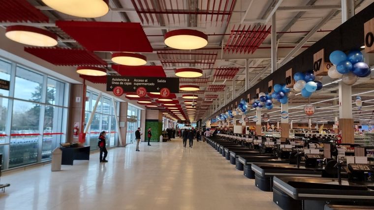 Supermercados Coto y una novedad para sus clientes. Supermercados Coto y una novedad para sus clientes.