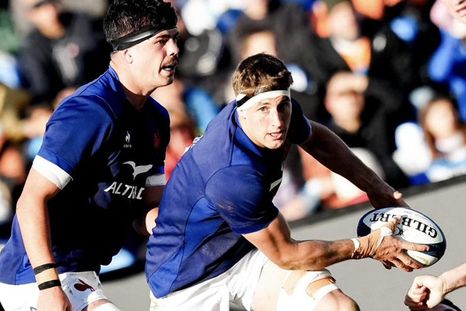 Hugo Auradou (20) y Oscar Jegou (21) obtuvieron el beneficio de la prisión domiciliaria Foto: Federación Francesa de Rugby