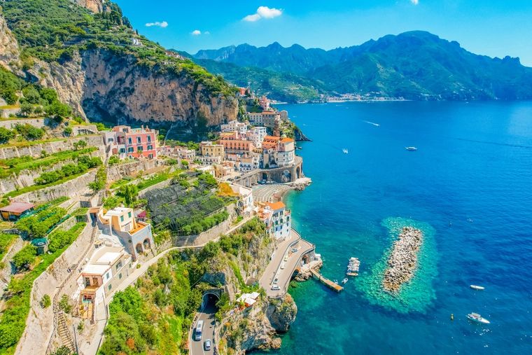 Este lugar es el que debes visitar si vacacionas en Italia, según la inteligencia artificial. Foto: Shutterstock Este lugar es el que debes visitar si vacacionas en Italia, según la inteligencia artificial. Foto: Shutterstock
