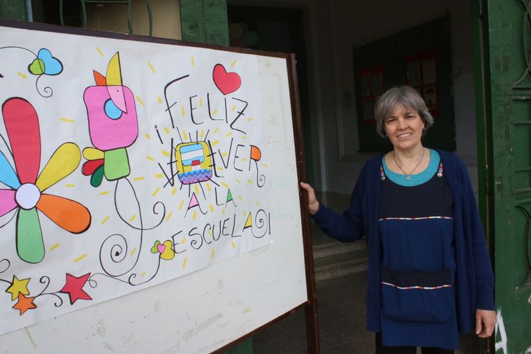 Ana María Stelman, la docente platense que está entre los 10 mejores maestros del mundo.
