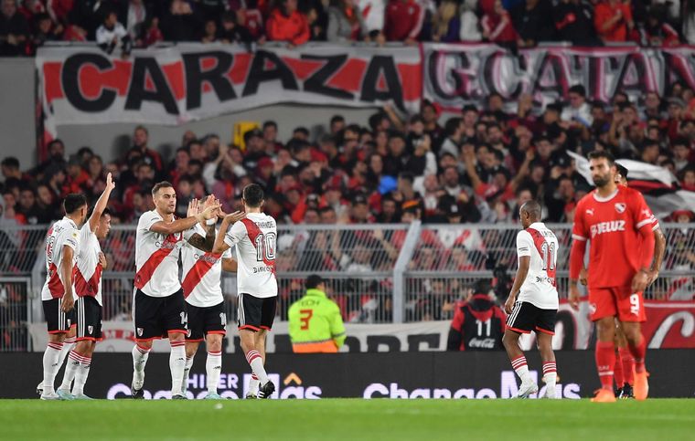 River le gana a Independiente y es el líder indiscutido del Torneo LPF Foto: Télam
